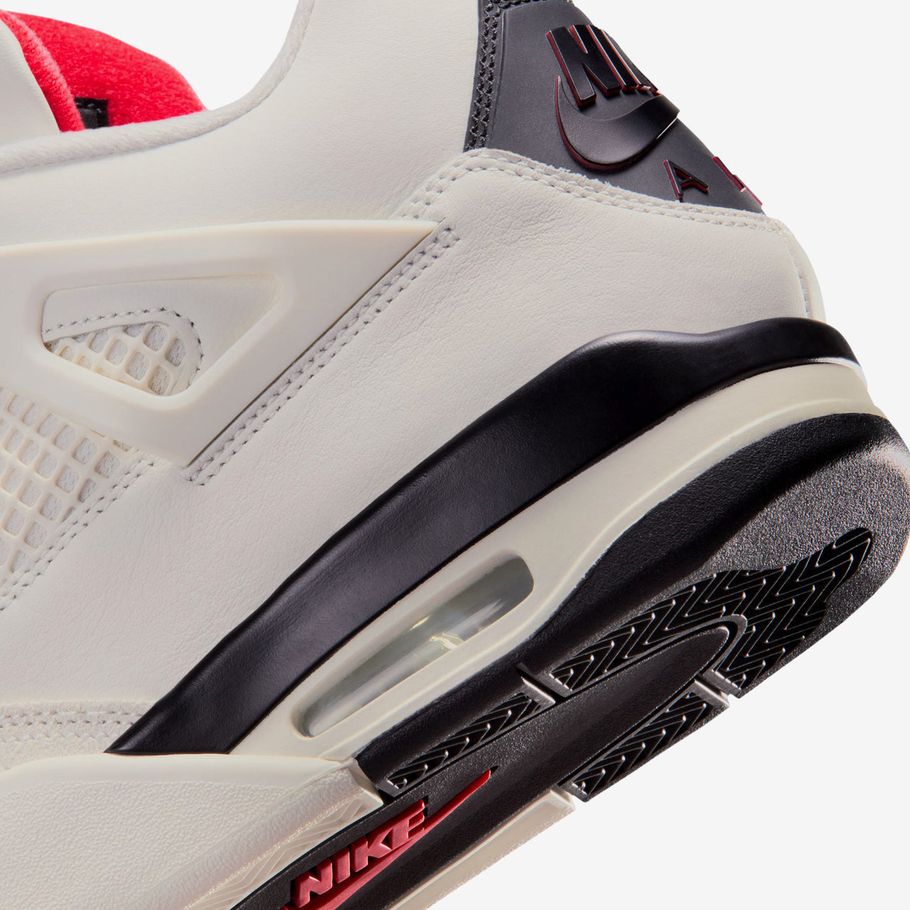 Air Jordan 4 Retro OG "Flight Club"