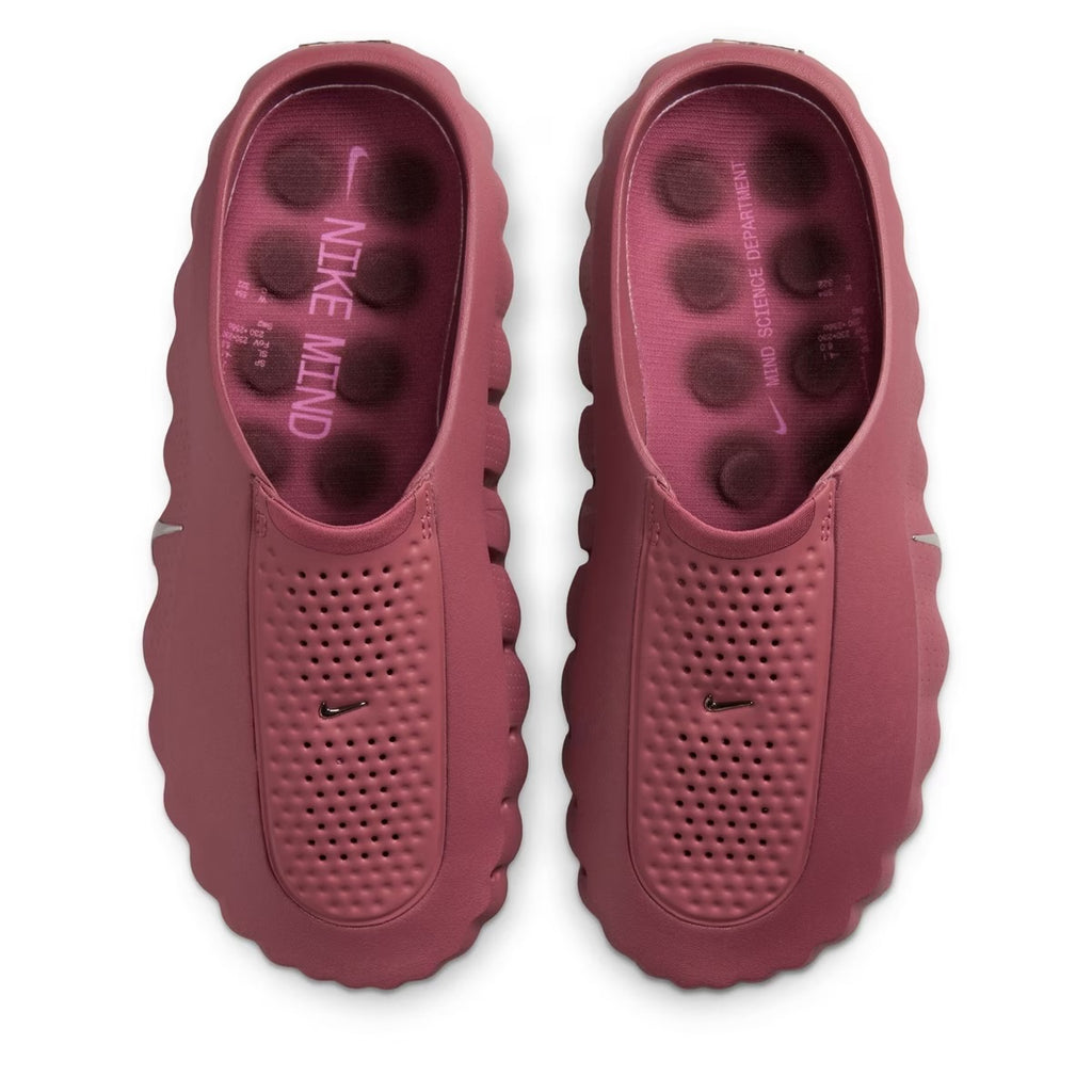 Nike Mind 001
Mules d'avant-match