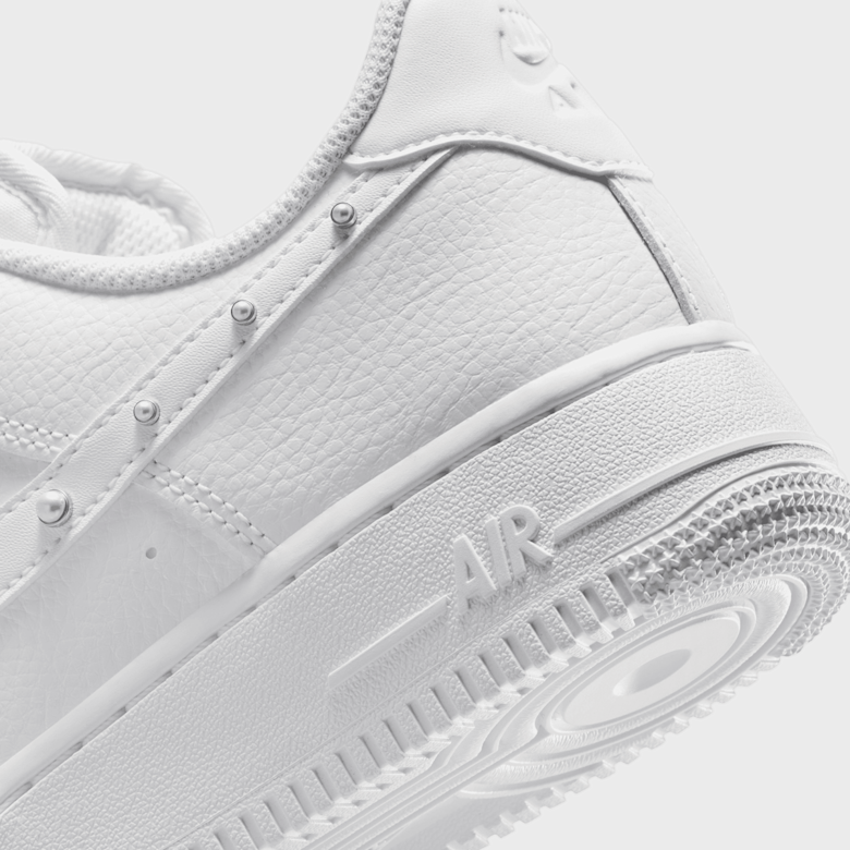 Nike WMNS Air Force 1 '07