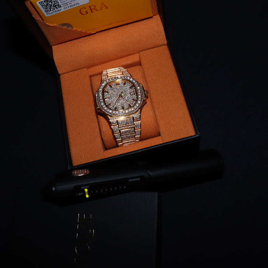 Fully Iced Miami montre En moissanite & OR