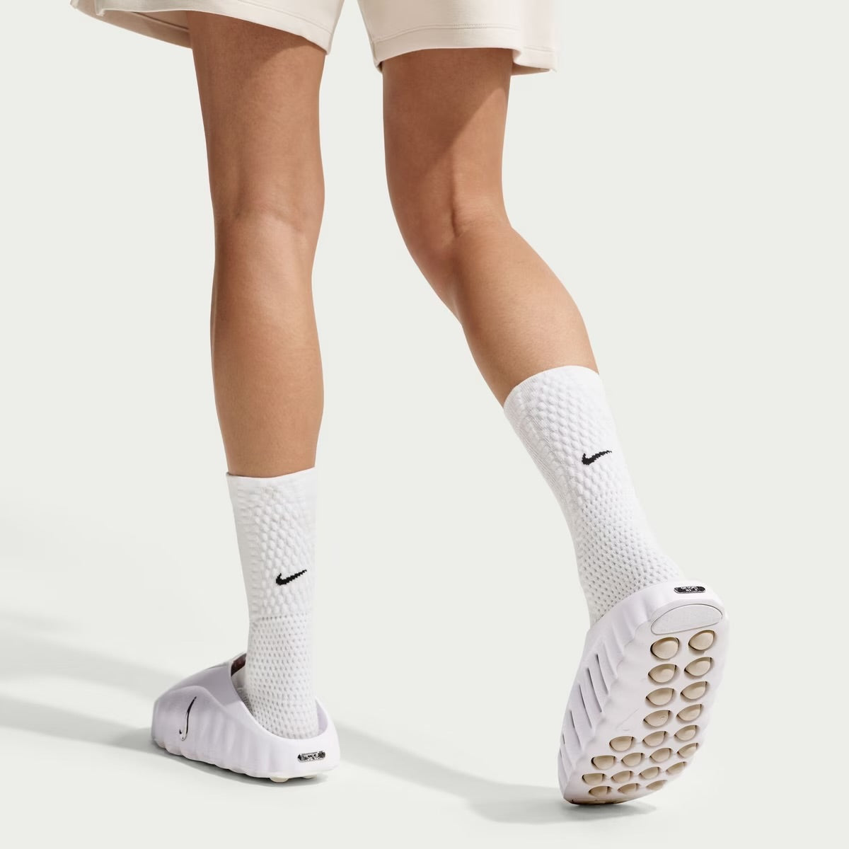Nike Mind 001
Mules d'avant-match