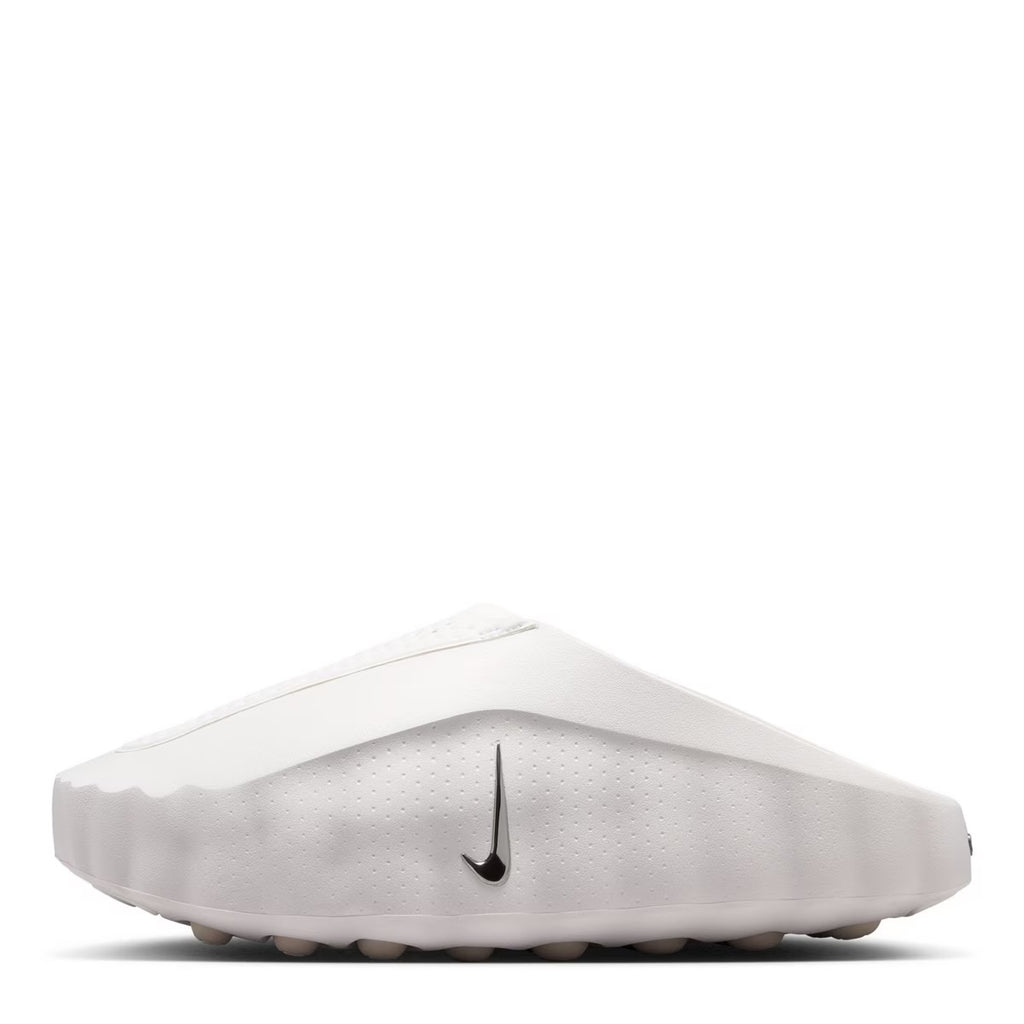 Nike Mind 001
Mules d'avant-match
