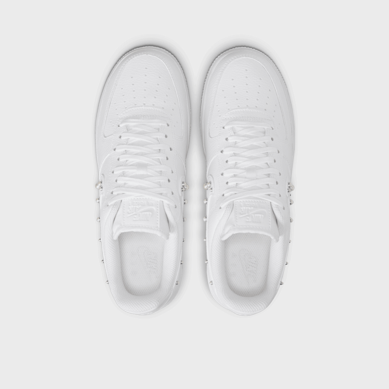 Nike WMNS Air Force 1 '07