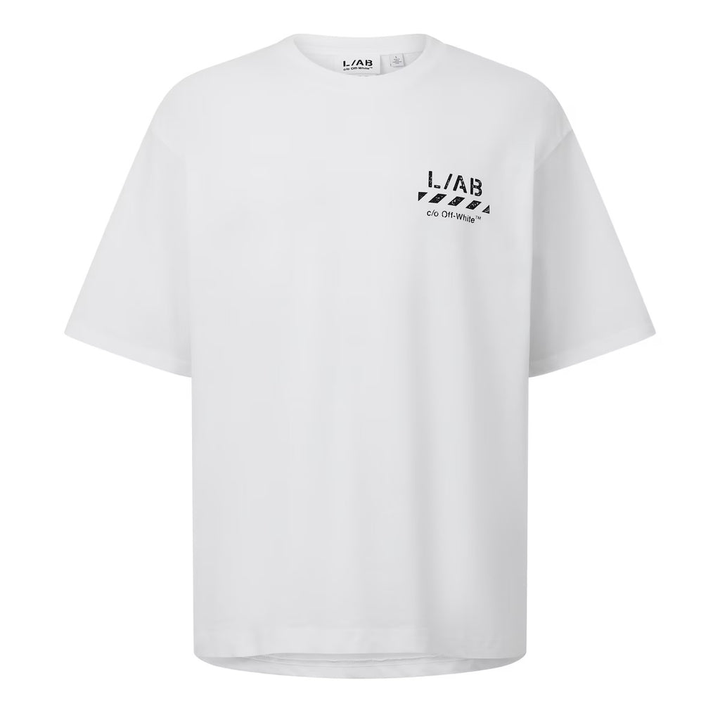 L AB Off White
T-Shirt Oversize