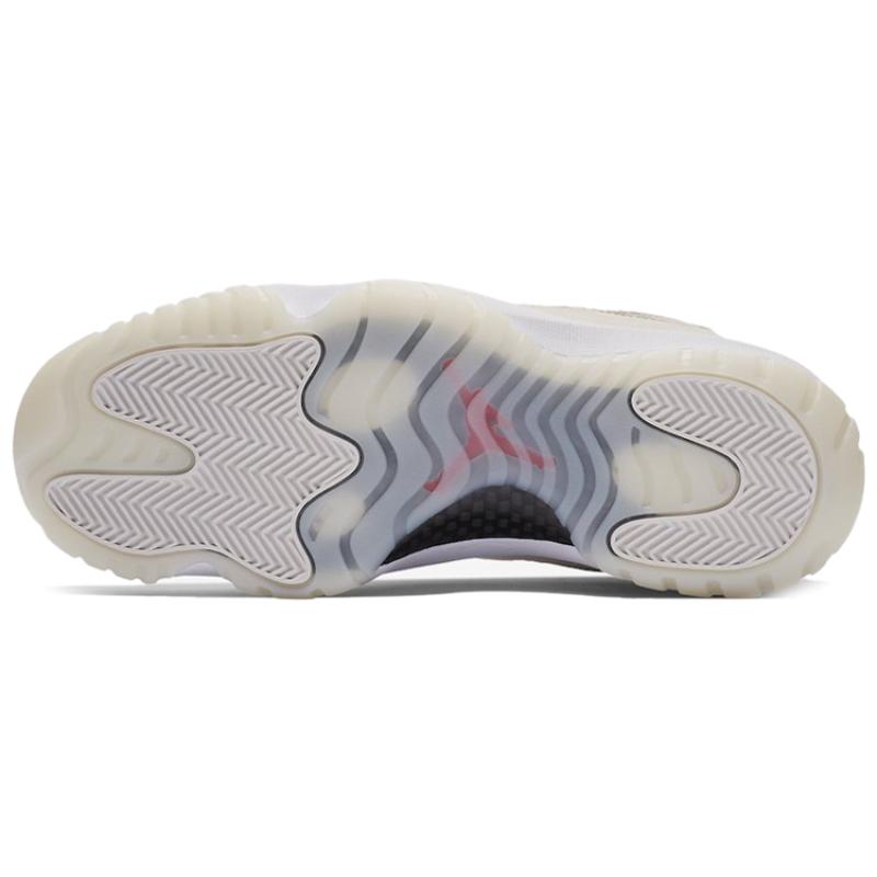 Air Jordan 11 Retro 'Platinum Tint'