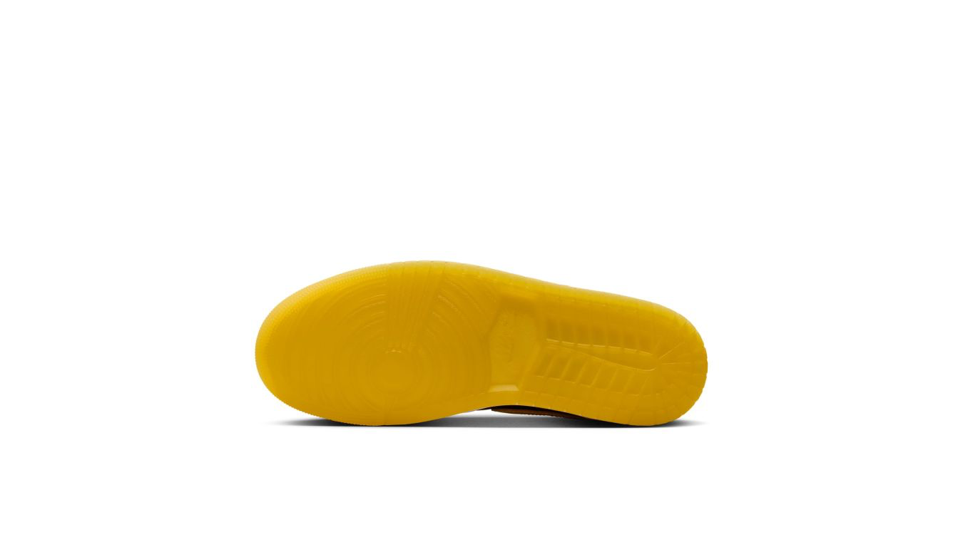 Air Jordan 1 Mid SE "New Love"