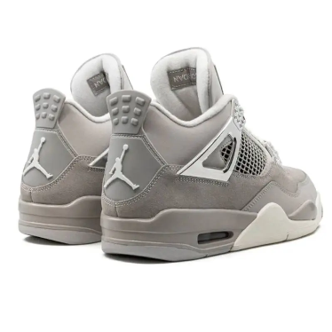 Air Jordan 4 Retro Frozen Moments