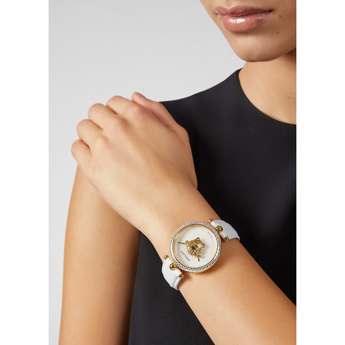 Montre Versace à affichage horaire uniquement VCO030017