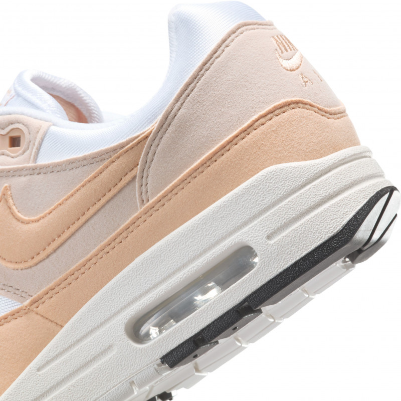 NIKE WMNS AIR MAX 1