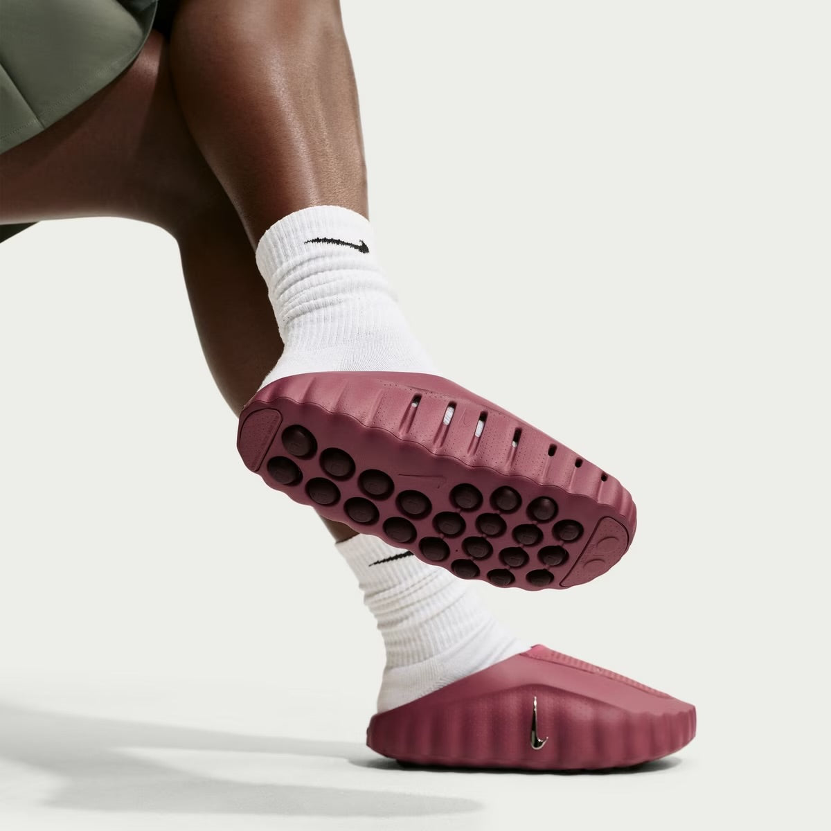 Nike Mind 001
Mules d'avant-match