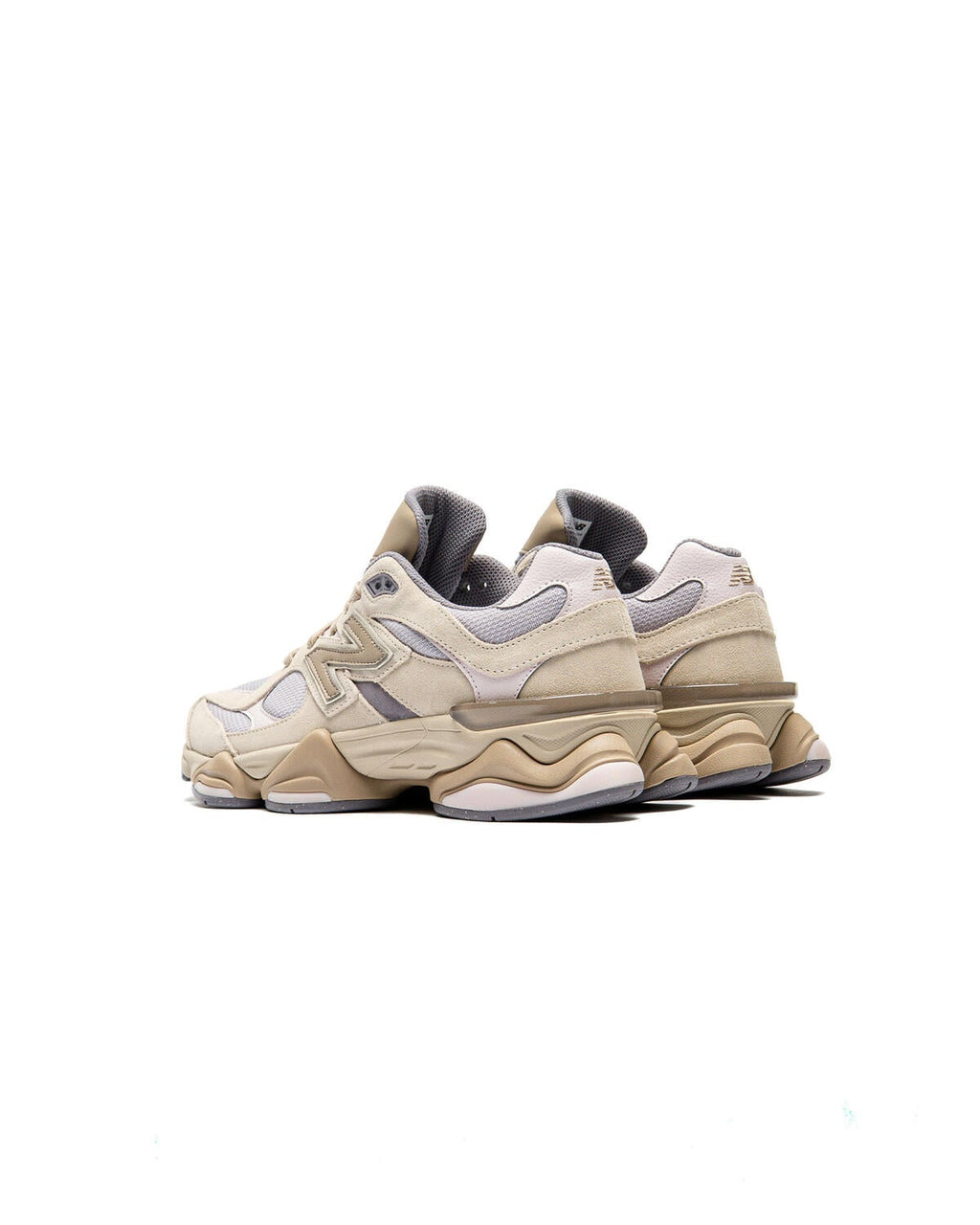 NEW BALANCE 9060
TIMBERWOLF