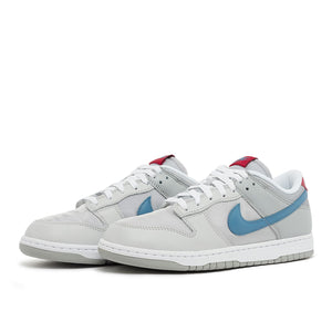 Dunk Low « Silver Surfer »