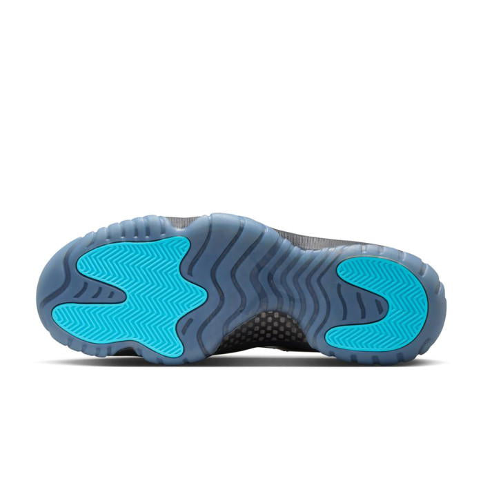 Air Jordan 11 Retro Gamma Blue /Noir « disponible le 13 décembre 2025 »