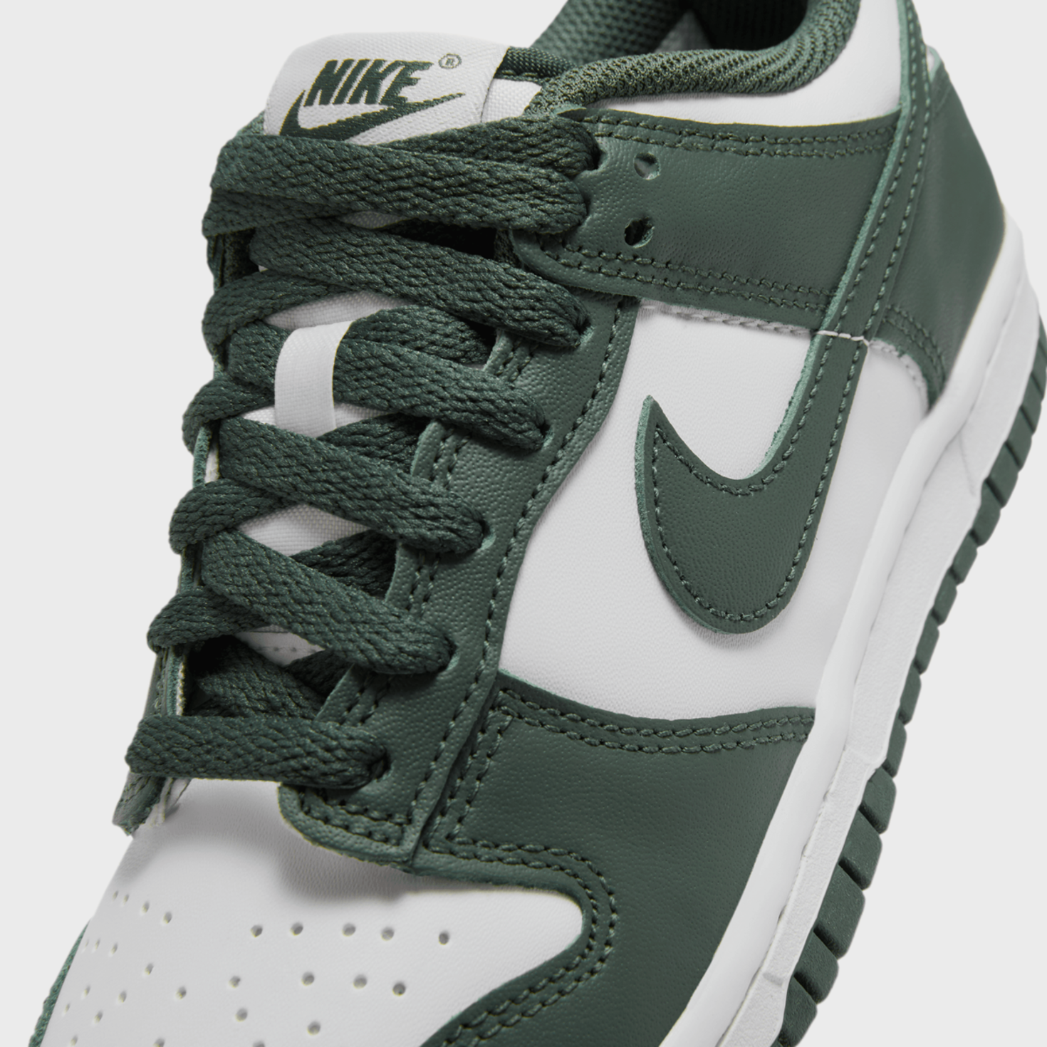 Dunk Low (GS)