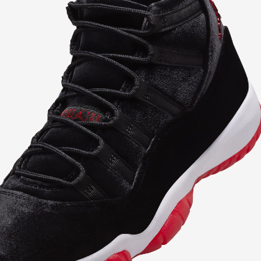 Jordan 11 Retro pour femme « Bred Velvet »