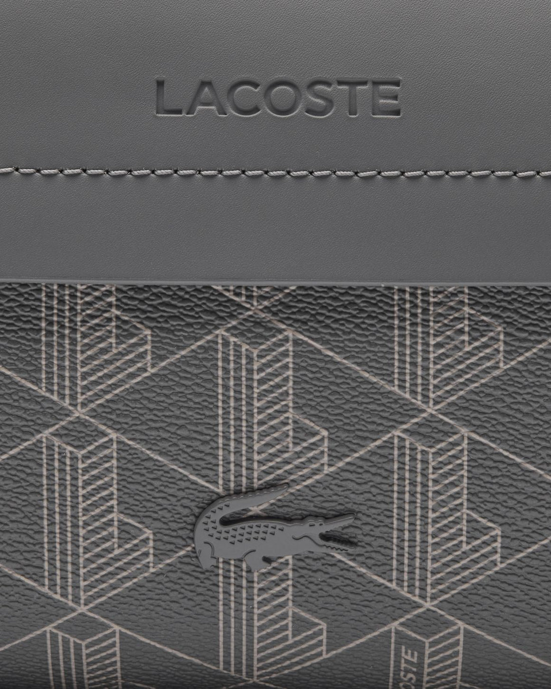 LacosteTOILET KIT